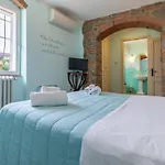 La Casa Medioevale 4* Lamporecchio
