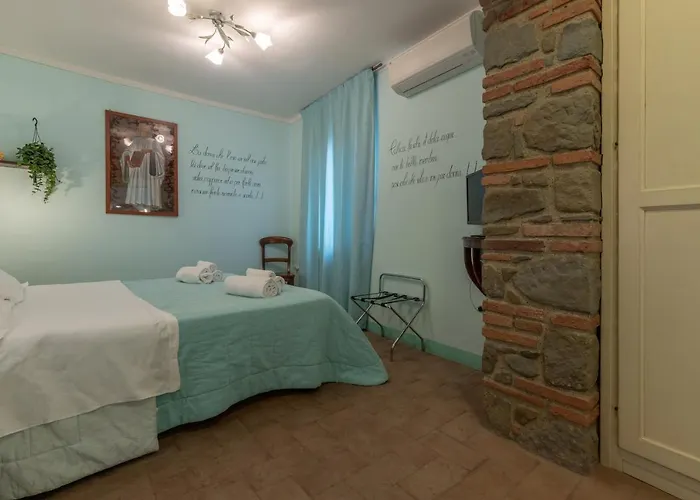 La Casa Medioevale Nocleg ze śniadaniem 4*