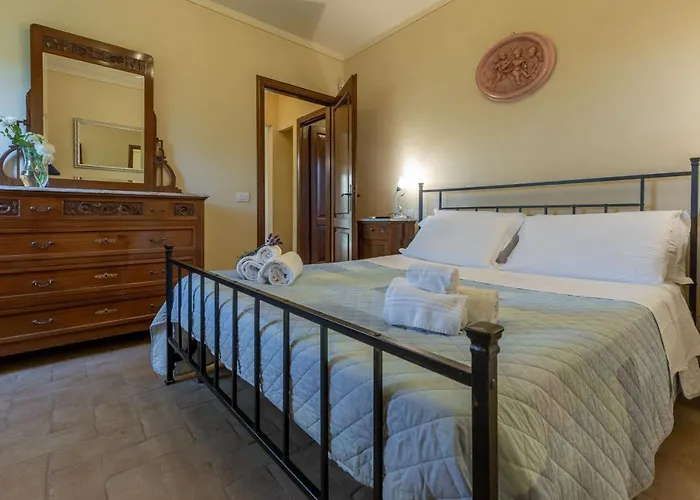 La Casa Medioevale Nocleg ze śniadaniem Lamporecchio