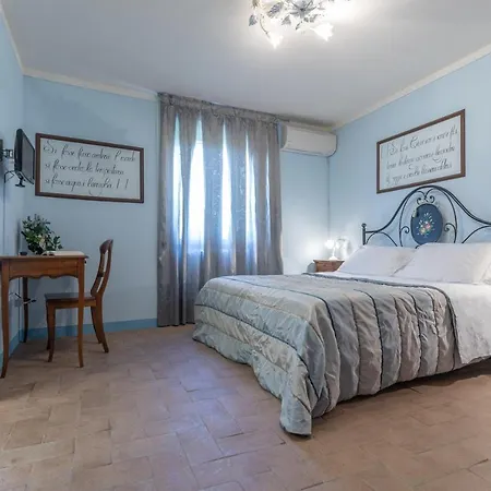 La Casa Medioevale Panzió Lamporecchio