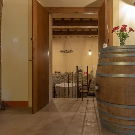 فندق مبيت وإفطار La Casa Medioevale