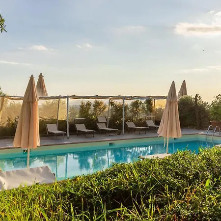 לינה וארוחת בוקר La Casa Medioevale 4*