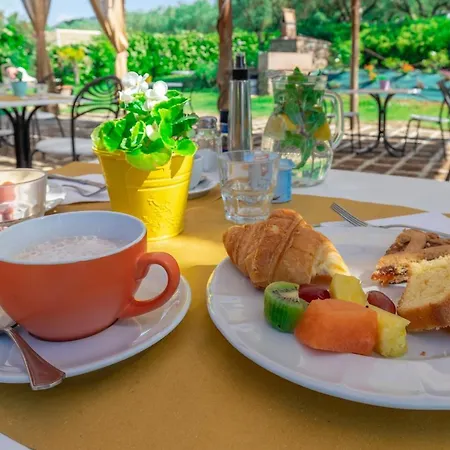 La Casa Medioevale Bed & Breakfast 3*