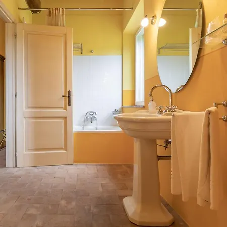 Nocleg ze śniadaniem La Casa Medioevale Lamporecchio